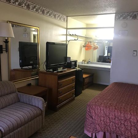Tyler Inn & Suites Luaran gambar