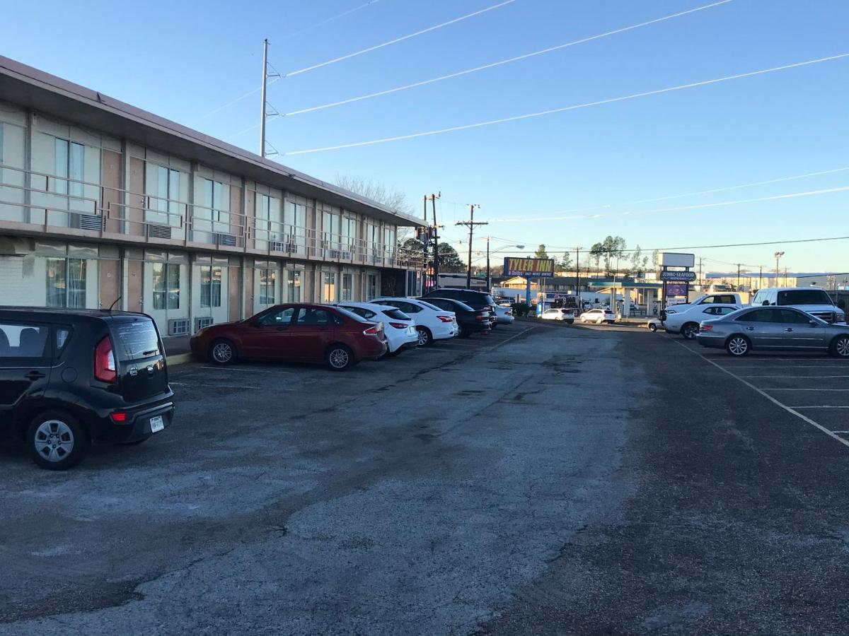 Tyler Inn & Suites Luaran gambar